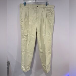 NWT Haggar‎ 100% cotton khaki pleated pants